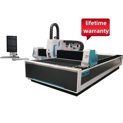 Raytols BM111 Fscut2000 Kontrolü ile 3015 1500W Fiber Lazer Kesme Makinesi