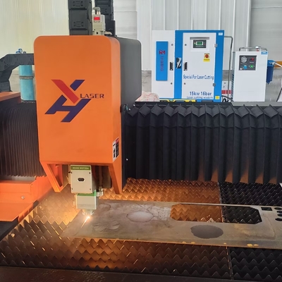 En iyi fiyat 3015 1kw 1500W 2000W 3000W 6000W CNC Metal Karbon Fiber Lazer Kesme Makinesi Raycus Ipg Max Lazer Kaynağı ile
