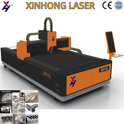 1500W 3000W CNC Fiber Lazer Kesme Makinesi Karbon Çelik Yaprak Metal için Lazer Kesicisi